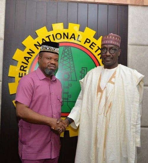 Kyari Receives NUJ National Executives at NNPC Towers