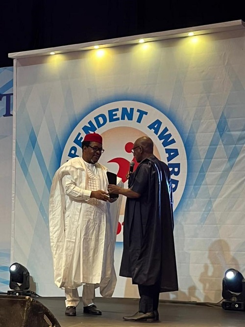 Ugbo, MD/CEO of NDPHC, Receives Government Agency Administrator of the Year Award