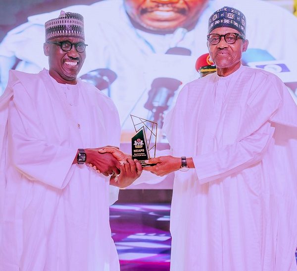 Kyari Receives NEAPS Award from President Buhari