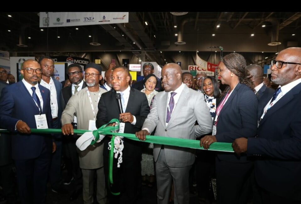 Aduda Opens Nigerian Exhibition Pavilion at OTC Conference Energy