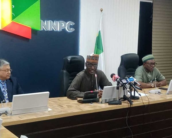 NNPCL Enters Partnership with NIPCO to Deploy CNG Stations for over 200,000 Vehicles Across Nigeria
