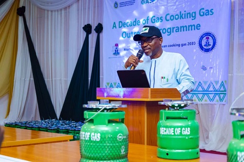 Ekpo, Gas Minister Beats Boko Haram’s Blockade to Tackle Energy Crisis in North-East