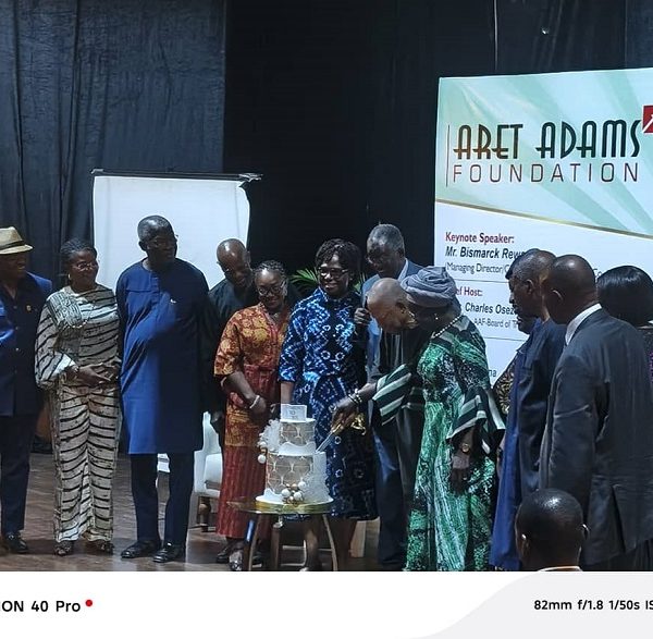 #Aret Adams Memorial Lecture: Photo News